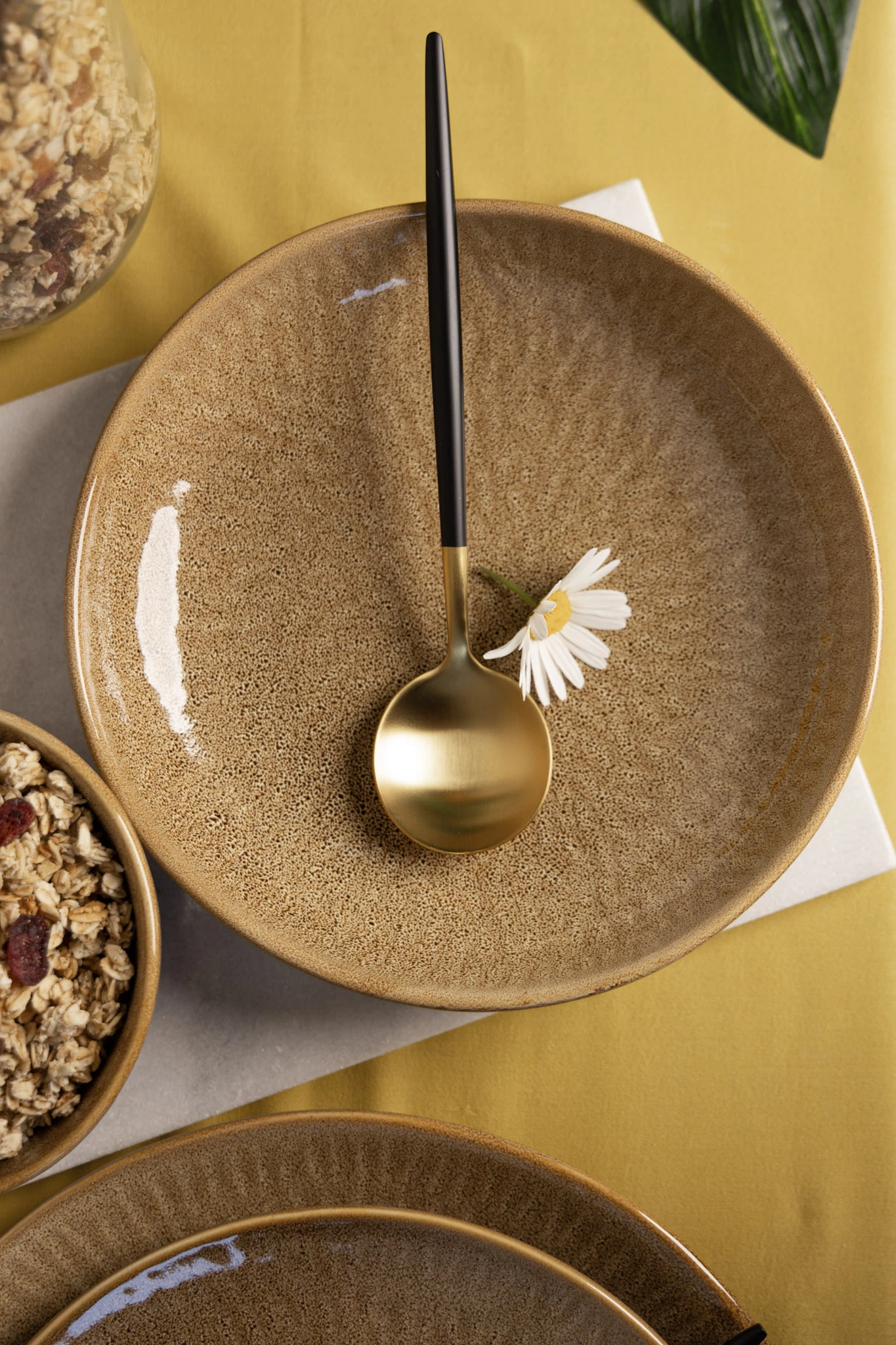 Jay Hill Serviesset Alderney - 16-delig / 4 Personen - Bruin/Geel - Afbeelding 3